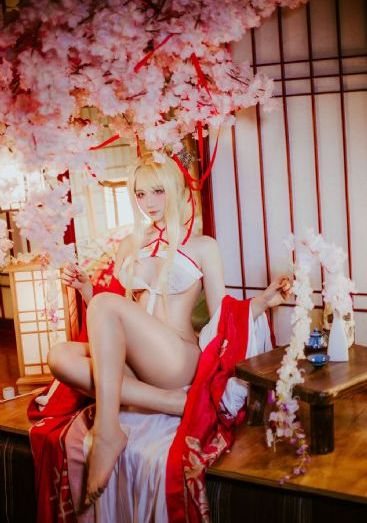 伊人婷婷六月狠狠狠去_DVD电影在线观看