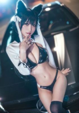 丝袜人妻雪白丰腴美腿娇吟_4K神马影院手机在线